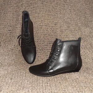 LOEFFLER RANDALL-Black Rubber Lace-Up Rain Booties-Size 8-Excellent